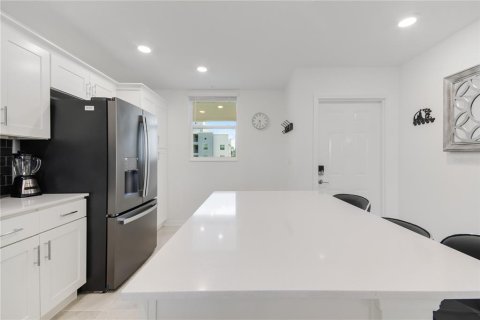 Condominio en alquiler en Kissimmee, Florida, 2 dormitorios, 104.61 m2 № 1850220 - foto 26