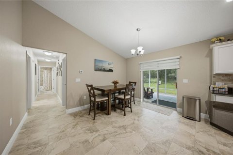 House in Dunnellon, Florida 4 bedrooms, 136.29 sq.m. № 2397103 - photo 18