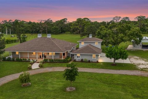 Casa en venta en Sarasota, Florida, 3 dormitorios, 200.39 m2 № 1893990 - foto 1