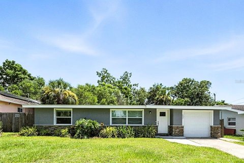 Villa ou maison à vendre à Dunedin, Floride: 3 chambres, 112.97 m2 № 1843298 - photo 1