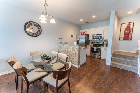 Townhouse in Kissimmee, Florida 3 bedrooms, 120.77 sq.m. № 1540963 - photo 6