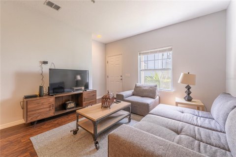 Townhouse in Kissimmee, Florida 3 bedrooms, 120.77 sq.m. № 1540963 - photo 11
