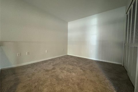 Copropriété à louer à Tampa, Floride: 1 chambre, 94.3 m2 № 2095236 - photo 16