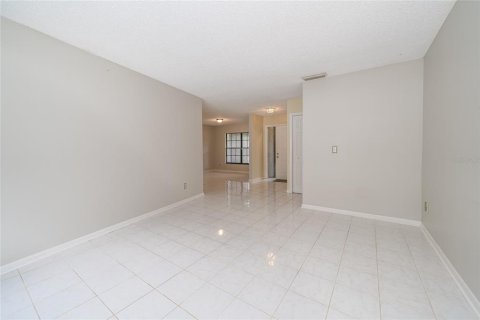 Casa en venta en Temple Terrace, Florida, 4 dormitorios, 187.76 m2 № 1917826 - foto 21