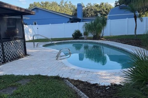 Casa en venta en Temple Terrace, Florida, 4 dormitorios, 187.76 m2 № 1917826 - foto 2