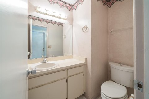 Casa en venta en Temple Terrace, Florida, 4 dormitorios, 187.76 m2 № 1917826 - foto 20