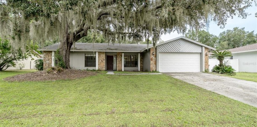 Casa en Temple Terrace, Florida 4 dormitorios, 187.76 m2 № 1917826