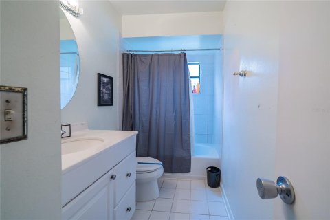 Casa en venta en Temple Terrace, Florida, 4 dormitorios, 187.76 m2 № 1917826 - foto 25