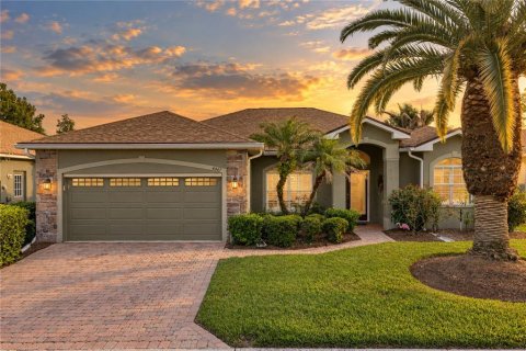 Villa ou maison à Lake Wales, Floride 3 chambres, 176.98 m2 № 2388193