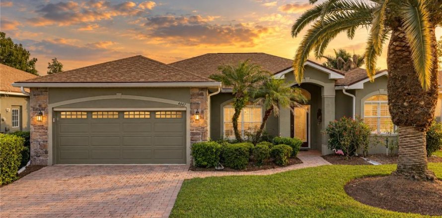 Villa ou maison à Lake Wales, Floride 3 chambres, 176.98 m2 № 2388193