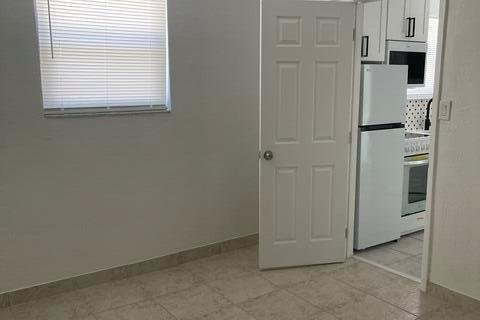 Appartement à louer à Hollywood, Floride: 1 chambre, 44.13 m2 № 2168310 - photo 4