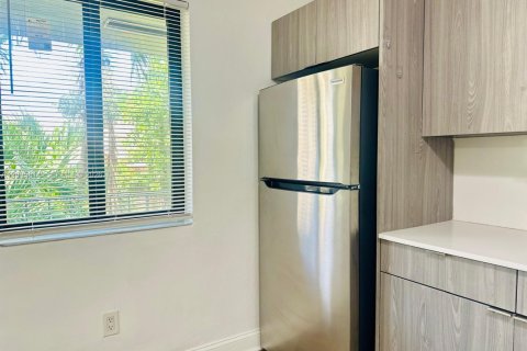 Appartement à louer à Miami, Floride: 2 chambres, 60.39 m2 № 2385310 - photo 8