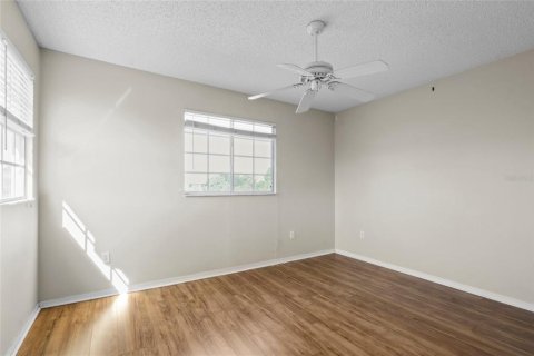 Condominio en alquiler en Sarasota, Florida, 1 dormitorio, 101.45 m2 № 1900737 - foto 15