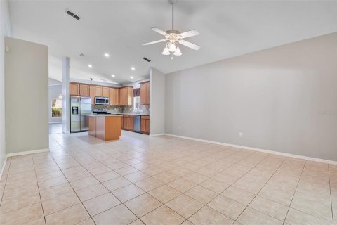 Villa ou maison à vendre à Orlando, Floride: 4 chambres, 266.63 m2 № 2140595 - photo 9