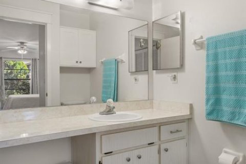 Condominio en venta en Zephyrhills, Florida, 2 dormitorios, 93.65 m2 № 2098996 - foto 22
