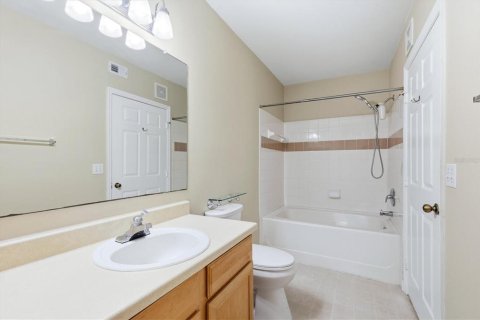 Condominio en alquiler en Sarasota, Florida, 1 dormitorio, 76.37 m2 № 2096028 - foto 22