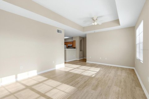 Condominio en alquiler en Sarasota, Florida, 1 dormitorio, 76.37 m2 № 2096028 - foto 7