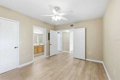 Condominio en alquiler en Sarasota, Florida, 1 dormitorio, 76.37 m2 № 2096028 - foto 20