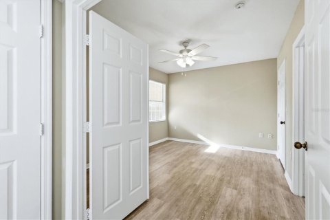 Condominio en alquiler en Sarasota, Florida, 1 dormitorio, 76.37 m2 № 2096028 - foto 18