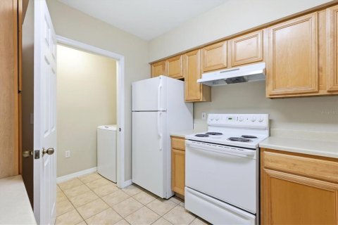 Condominio en alquiler en Sarasota, Florida, 1 dormitorio, 76.37 m2 № 2096028 - foto 13