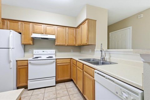 Condominio en alquiler en Sarasota, Florida, 1 dormitorio, 76.37 m2 № 2096028 - foto 12