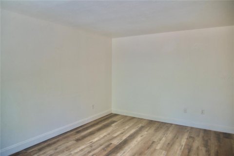 Condominio en venta en Bartow, Florida, 1 dormitorio, 63.55 m2 № 1913438 - foto 14