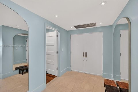 Condominio en venta en Key Biscayne, Florida, 3 dormitorios, 344.76 m2 № 1983246 - foto 2