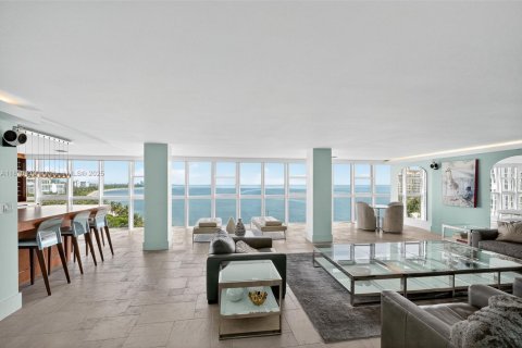 Condominio en venta en Key Biscayne, Florida, 3 dormitorios, 344.76 m2 № 1983246 - foto 20