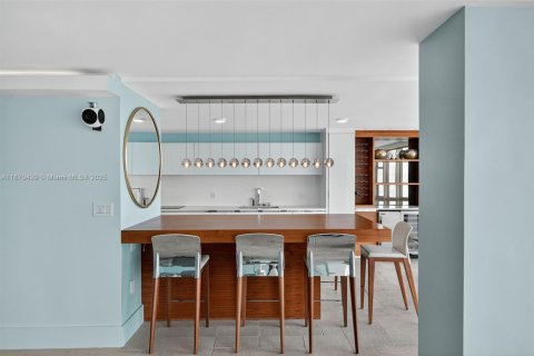 Condominio en venta en Key Biscayne, Florida, 3 dormitorios, 344.76 m2 № 1983246 - foto 22