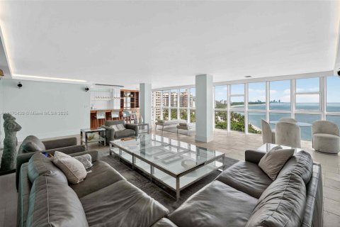 Condominio en venta en Key Biscayne, Florida, 3 dormitorios, 344.76 m2 № 1983246 - foto 11