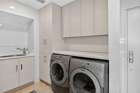 Condominio en venta en Key Biscayne, Florida, 3 dormitorios, 344.76 m2 № 1983246 - foto 23