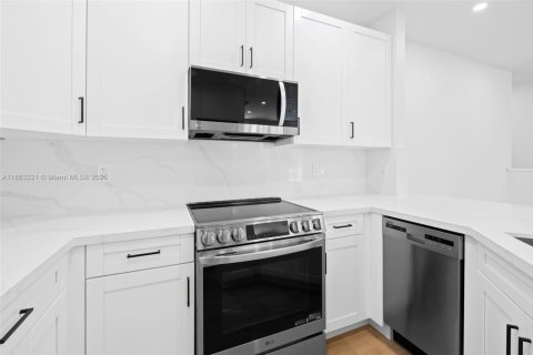 Touwnhouse à vendre à Delray Beach, Floride: 2 chambres, 95.5 m2 № 1890521 - photo 5