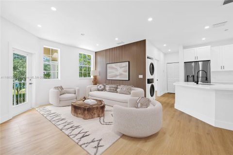 Touwnhouse à vendre à Delray Beach, Floride: 2 chambres, 95.5 m2 № 1890521 - photo 3