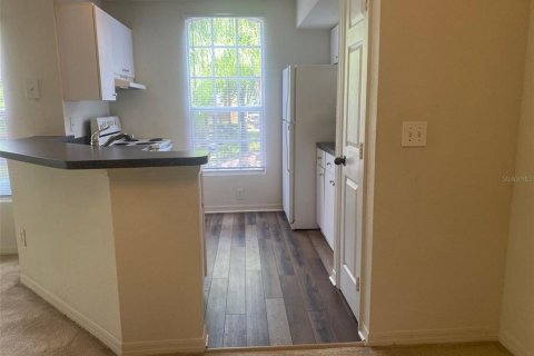 Condo in Orlando, Florida, 1 bedroom  № 1848525 - photo 12