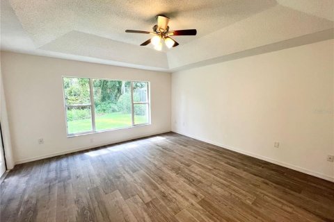 Casa en alquiler en New Port Richey, Florida, 3 dormitorios, 179.3 m2 № 1916446 - foto 14