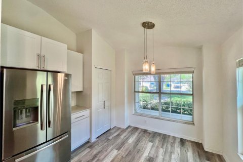 Casa en alquiler en New Port Richey, Florida, 3 dormitorios, 179.3 m2 № 1916446 - foto 8