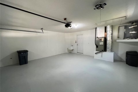 Casa en alquiler en New Port Richey, Florida, 3 dormitorios, 179.3 m2 № 1916446 - foto 30