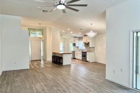 Casa en alquiler en New Port Richey, Florida, 3 dormitorios, 179.3 m2 № 1916446 - foto 13