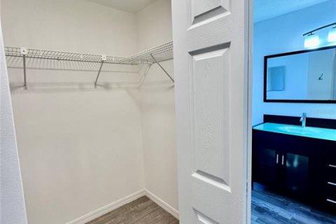 Casa en alquiler en New Port Richey, Florida, 3 dormitorios, 179.3 m2 № 1916446 - foto 19