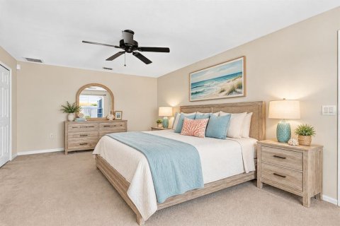 Villa ou maison à vendre à Cape Coral, Floride: 3 chambres, 186.36 m2 № 2398751 - photo 17