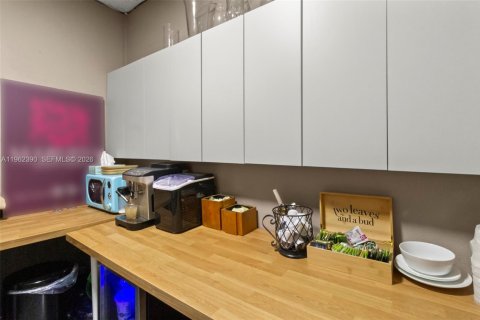 Immobilier commercial à vendre à Fort Lauderdale, Floride № 2025745 - photo 30