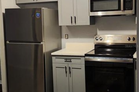 Apartment in Tampa, Florida 3 bedrooms, 158.86 sq.m. № 1798110 - photo 9