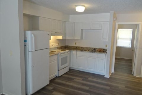 Apartment in Tampa, Florida 3 bedrooms, 158.86 sq.m. № 1798110 - photo 2