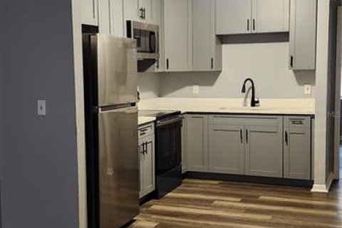 Apartment in Tampa, Florida 3 bedrooms, 158.86 sq.m. № 1798110 - photo 11