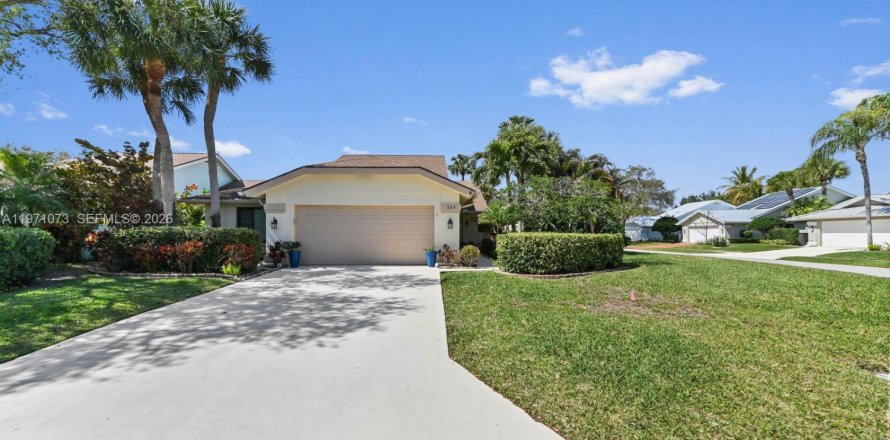 Casa en Jupiter, Florida 3 dormitorios, 175.49 m2 № 2034109