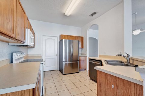 Villa ou maison à vendre à Davenport, Floride: 4 chambres, 180.04 m2 № 2399044 - photo 9