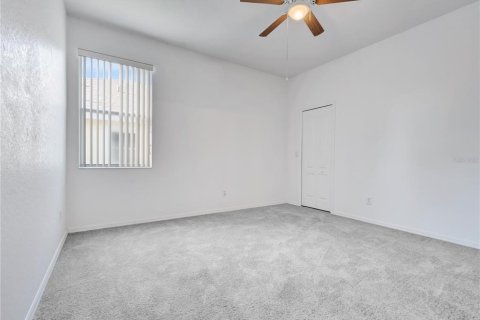 Villa ou maison à vendre à Davenport, Floride: 4 chambres, 180.04 m2 № 2399044 - photo 19