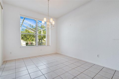 Villa ou maison à vendre à Davenport, Floride: 4 chambres, 180.04 m2 № 2399044 - photo 11