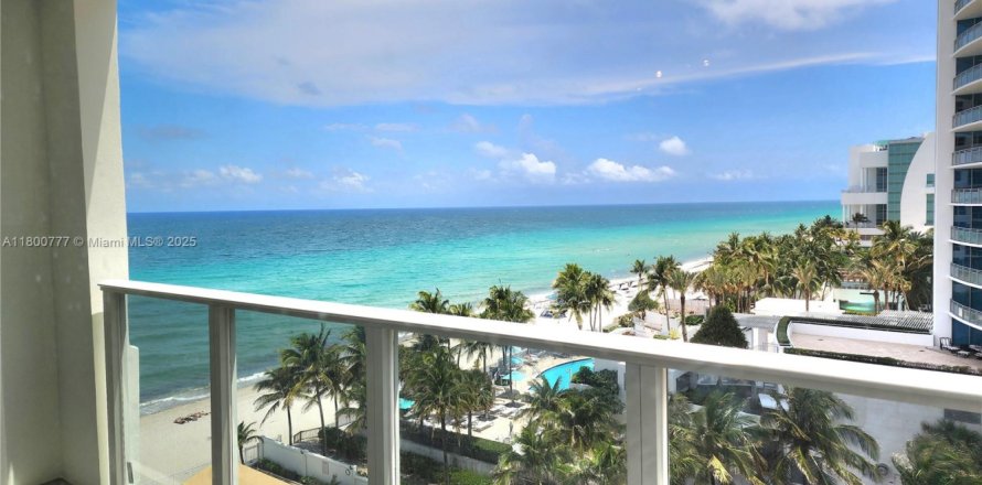 Condo à Hollywood, Floride, 1 chambre № 1678861