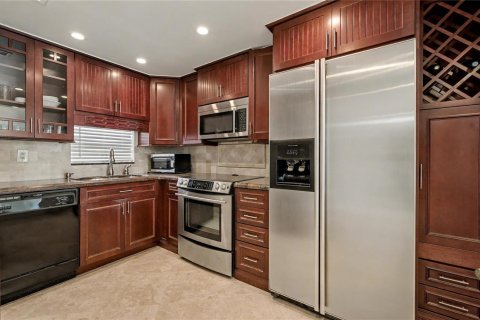 Condo à Pembroke Pines, Floride, 2 chambres  № 2082725